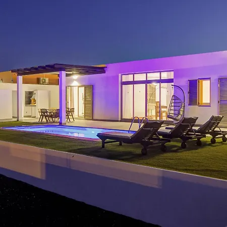 Villa Mares